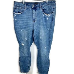 Judy Blue 20W Distressed Skinny Jeans High Rise Medium Wash JB58430 Plus Size